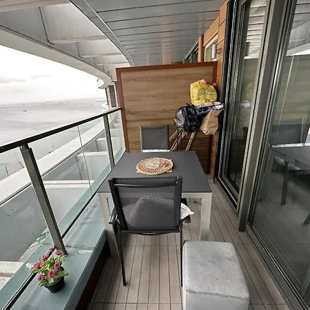 Apartamento Muhtesem Manzarali 1+1 Estambul